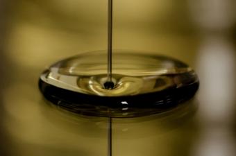 10 utilizari cosmetice ale uleiului de argan