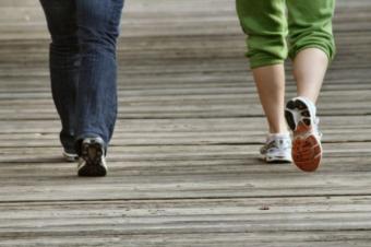 5 motive pentru care mersul pe jos te face sanatos